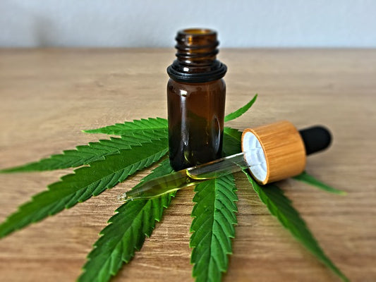Как да си направим кленови бонбони със CBD масло